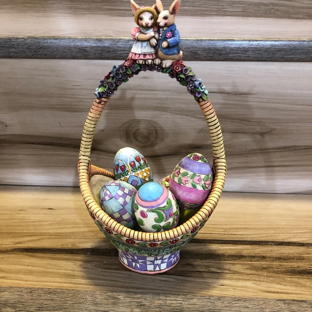 Jim Shore Heartwood Creek “Gathering Joy” Set/6/Basket w/Eggs figurine. Like New